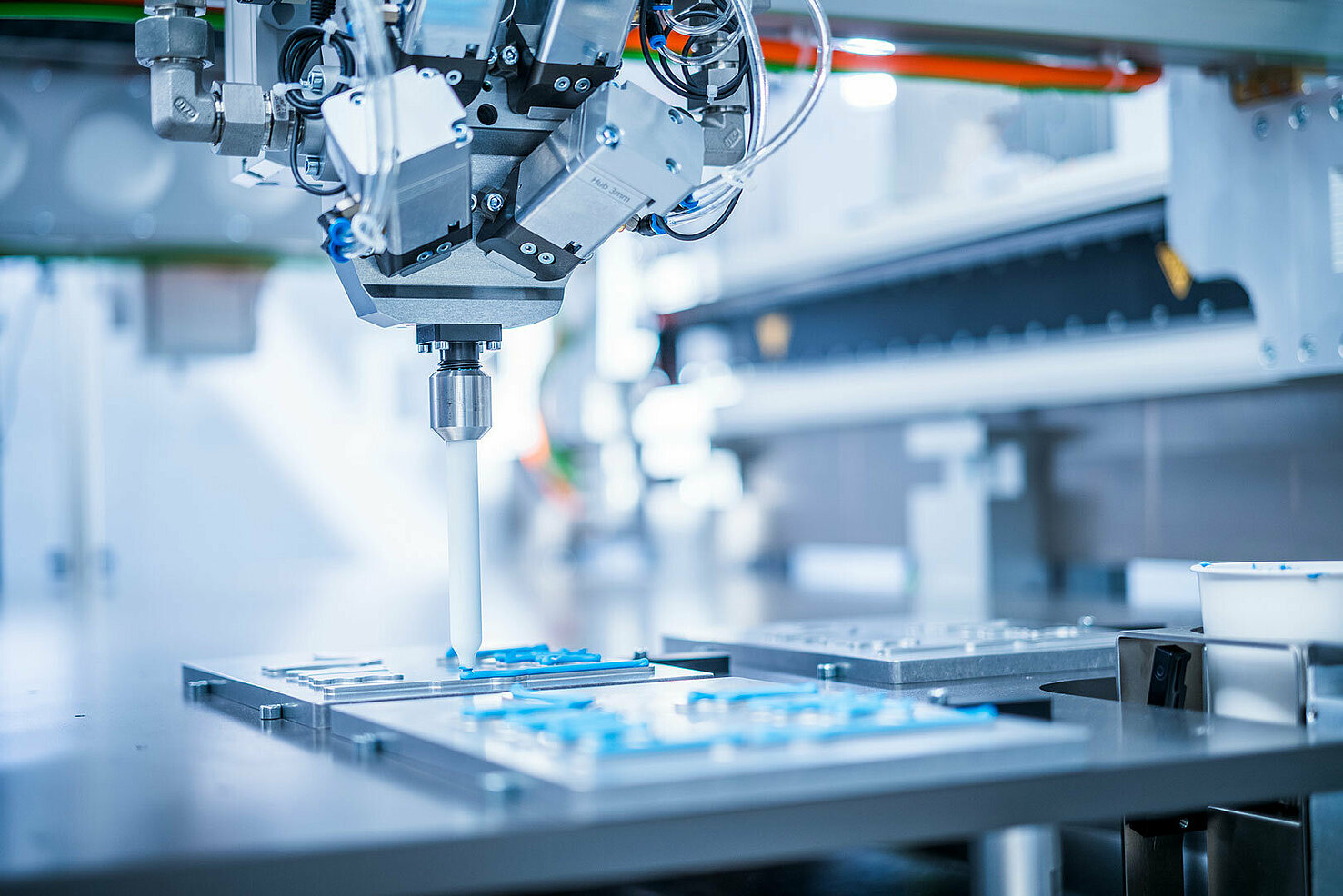 Wärmemanagement mit Wärmeleitmaterialien: Dosieren von GapFiller